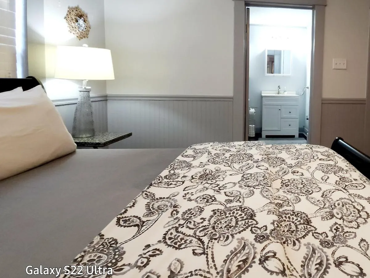 Red Door House Apartment Lakeland 0*,  United States