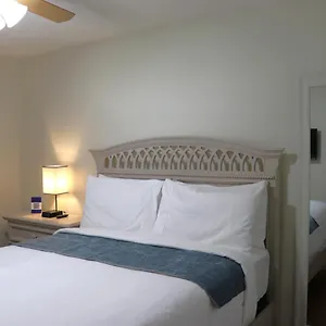 Hidden Sapphire-apartment With Kitchen And Laundry Apartment